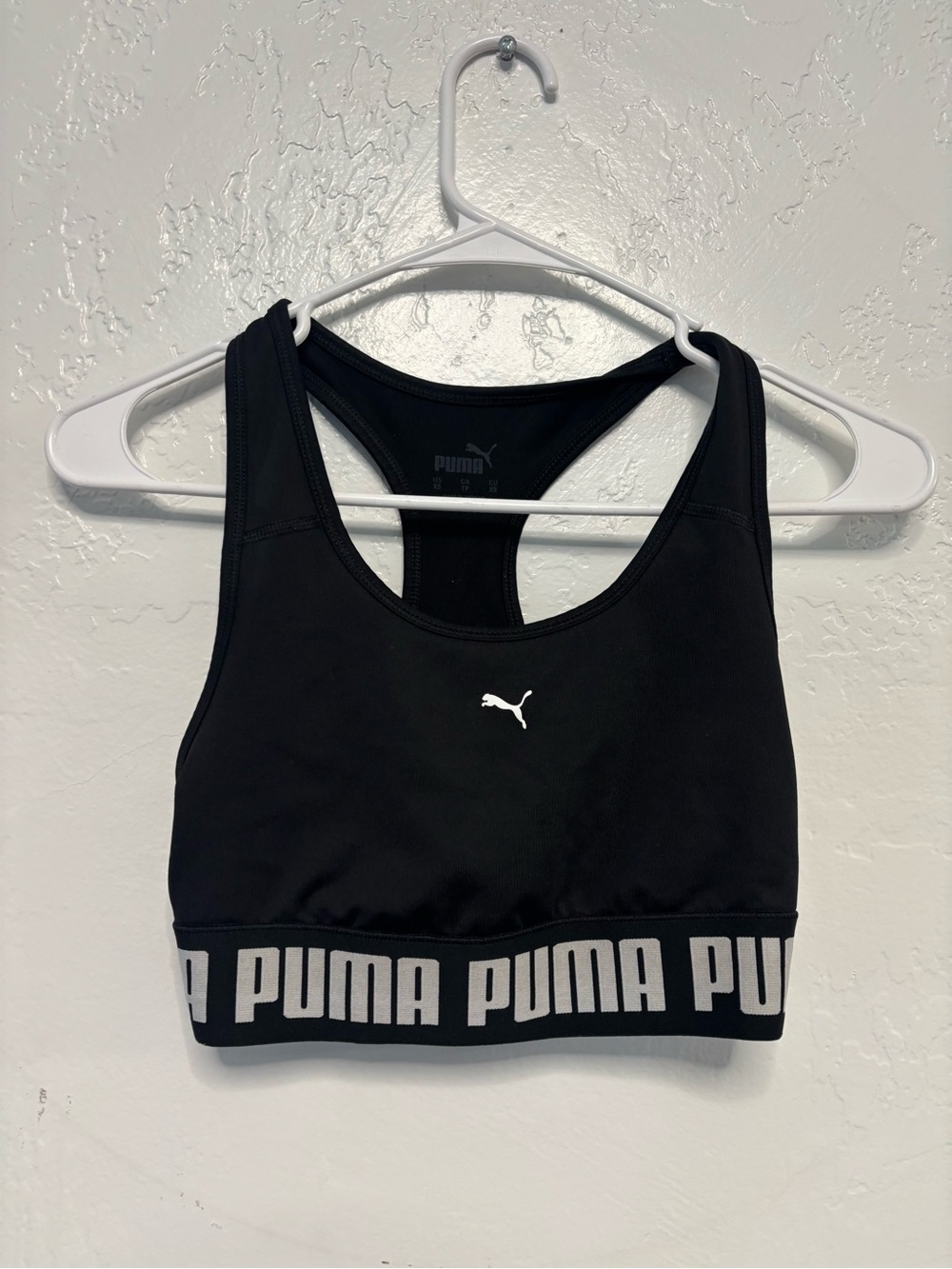 Womens size XS puma brand sports bra, #J1261